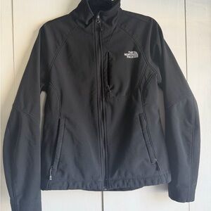 Women’s The North Face Softshell Jacket – Size Small